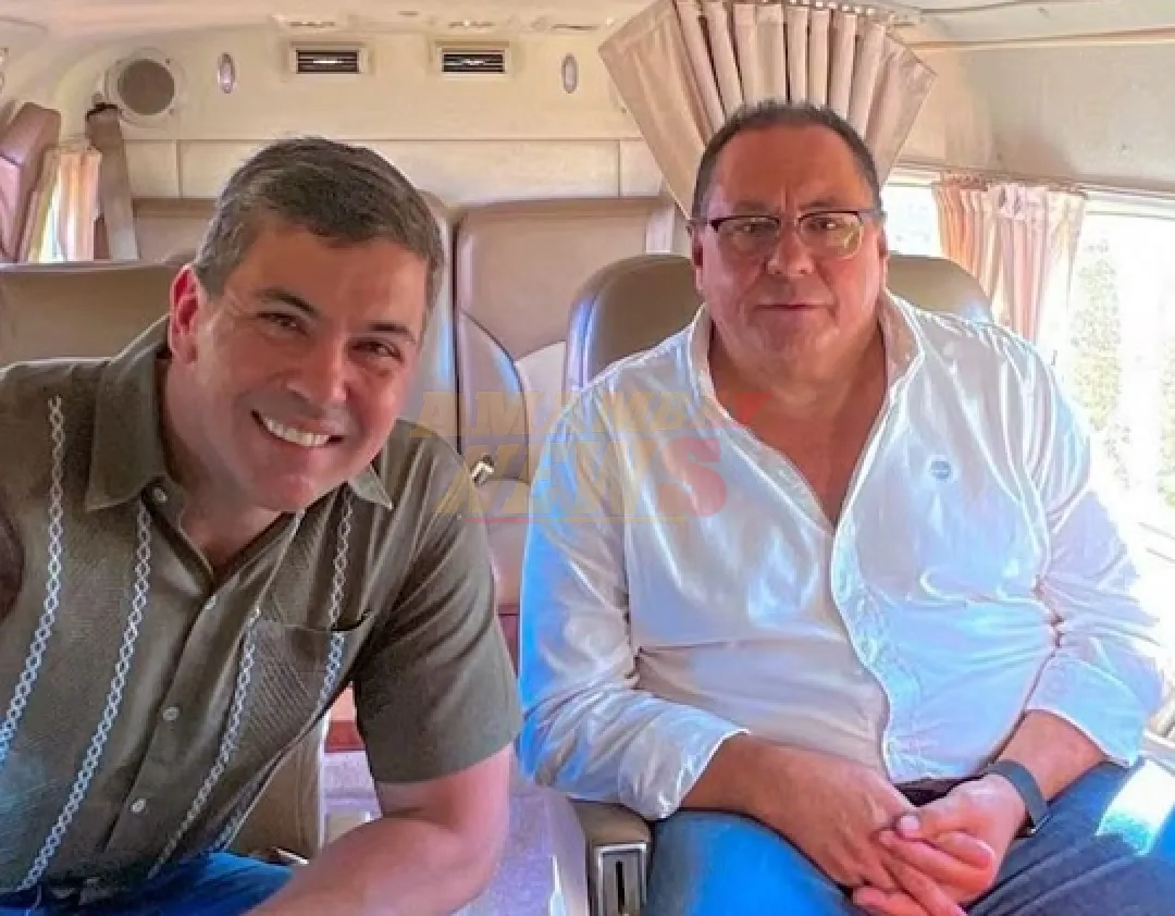 Hija de asesor presidencial contratada por firma vinculada a Santi