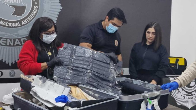 Paraguaya intentó llevar casi 5 kilos de cocaína a España