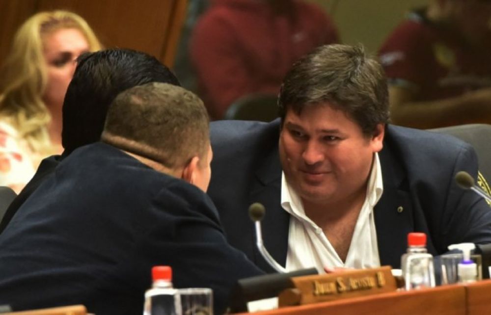 Aprueban pensión graciable a un torero a pedido del diputado Ferrer