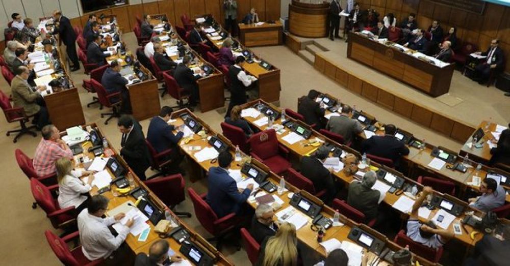 Aprueban Desbloqueo de listas sin paridad democrática