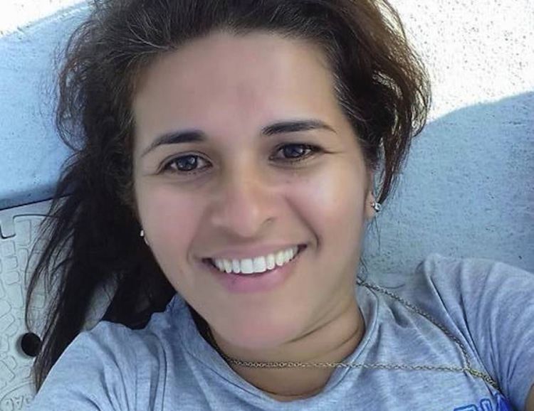 Familiares de mujer fallecida urgen a Fiscalía expedirse sobre causa de muerte