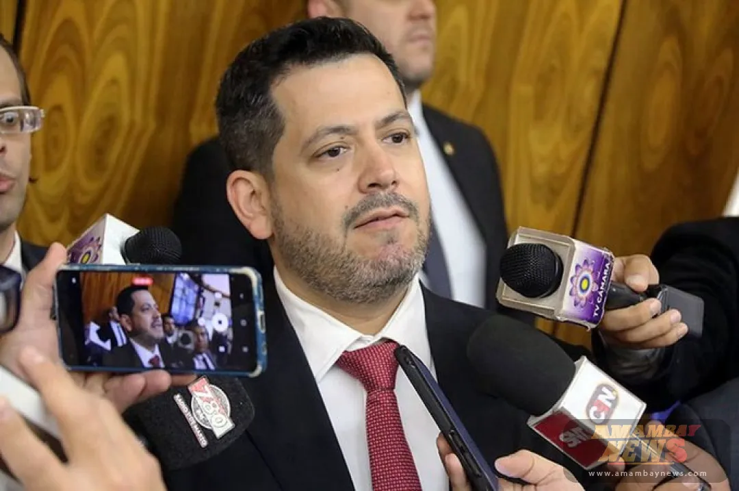 Latorre habla de falta de credibilidad de los resultados electorales en Venezuela
