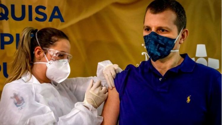 Covid-19: Brasil registra 1.115 muertes en 24 horas, dice consorcio