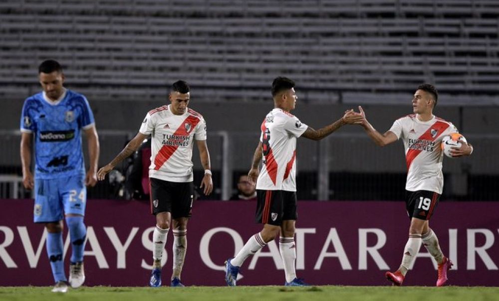 River "basurea" en Copa, con Robert Rojas como pilar y anotando un gol