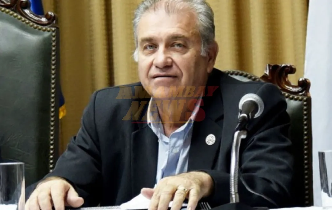 Senabico recibe 15 bienes más de González Daher