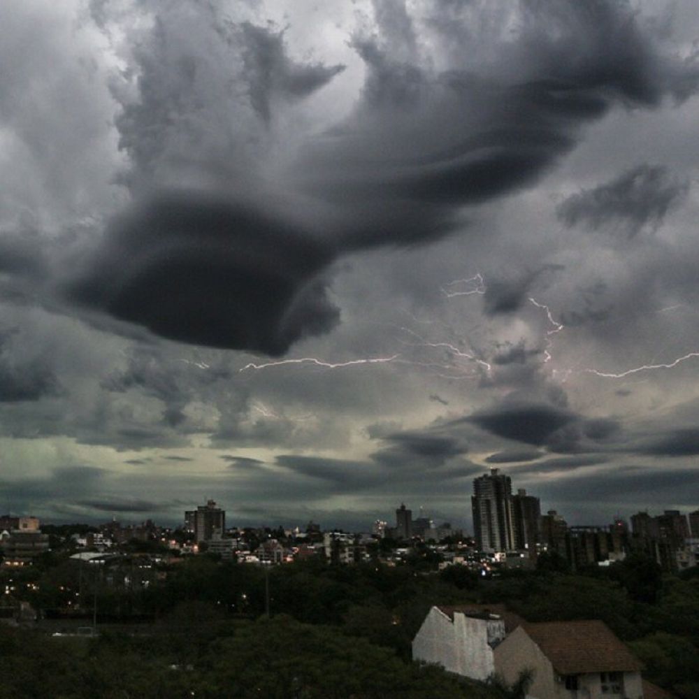 Doce departamentos bajo alerta por tiempo severo