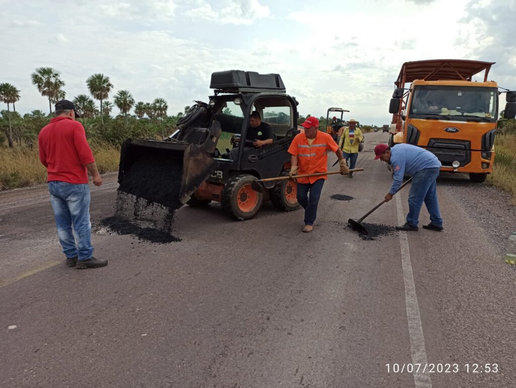 Reinician bacheo de la ruta Concepción-Vallemí