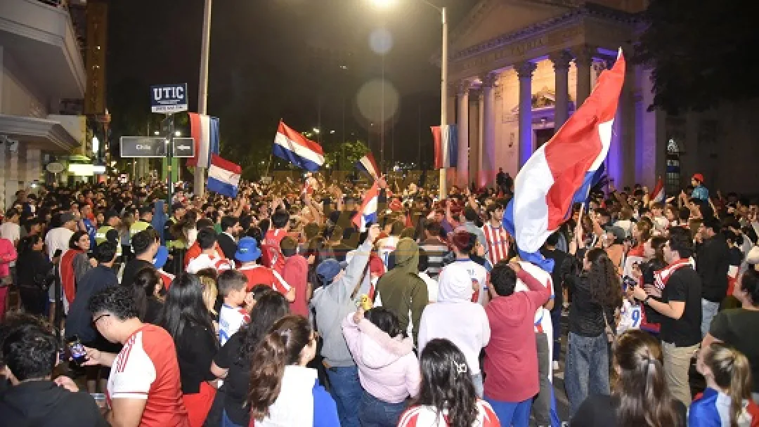 Senado debatirá feriados móviles, incluido uno por una posible clasificación de Paraguay al Mundial