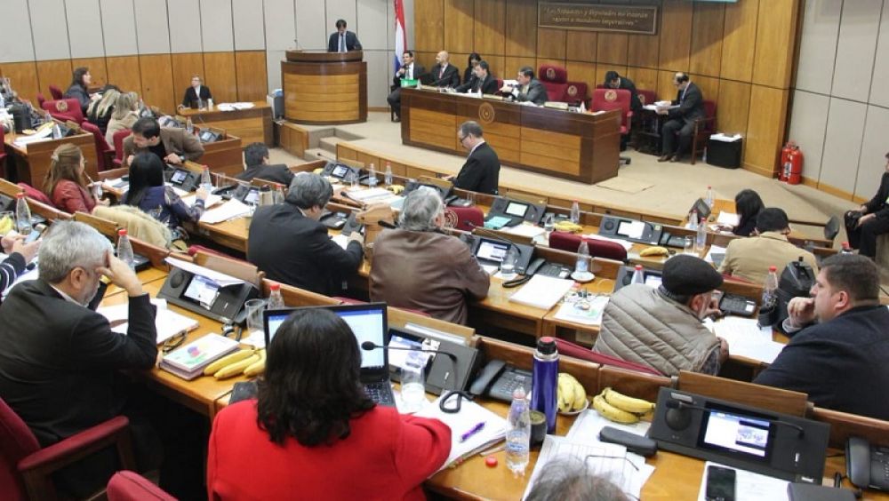 Senadores cuestionan que Congreso no haya sido informado sobre el acuerdo