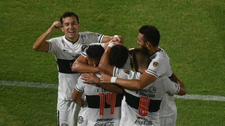 Olimpia, con la mente en la Copa
