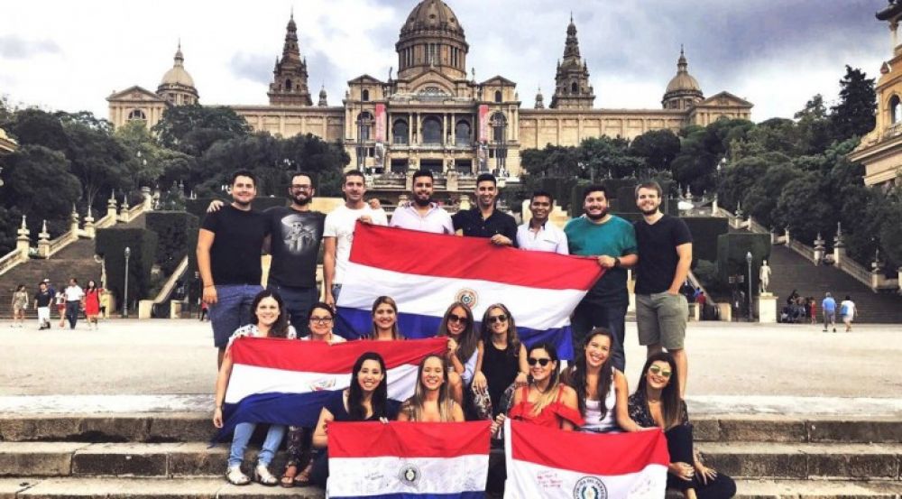 Regalo de fin de año: revelan nombres de 167 nuevos becarios