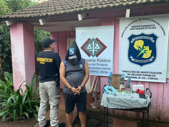 Aprehenden a una persona e incautan armas, drogas y dinero en Obligado