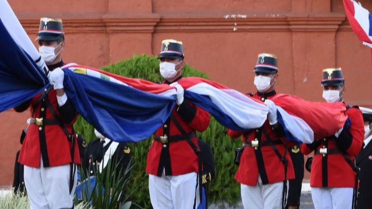 Paraguay cierra el año con 2.262 fallecidos y 107.932 casos de coronavirus
