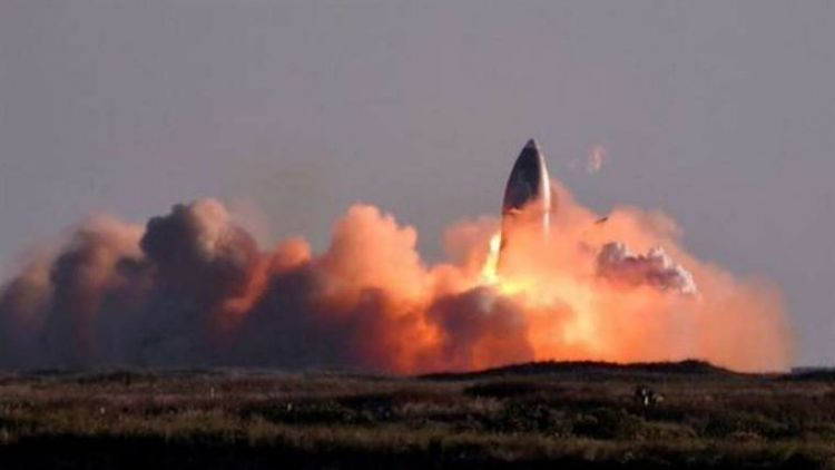 Estalla un prototipo de cohete SpaceX tras aterrizar