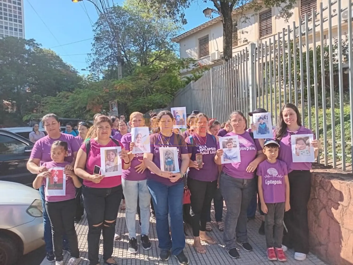 Ministerio apela amparos judiciales mientras niños esperan medicinas para la epilepsia