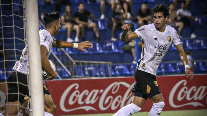 Guaraní posterga el triunfo solene en Primera División