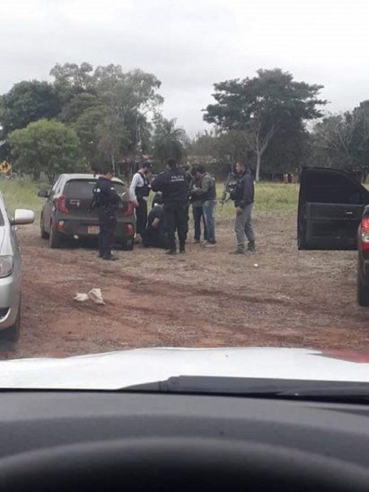 Caen delincuente y militares de la Naval en enfrentamiento con policías