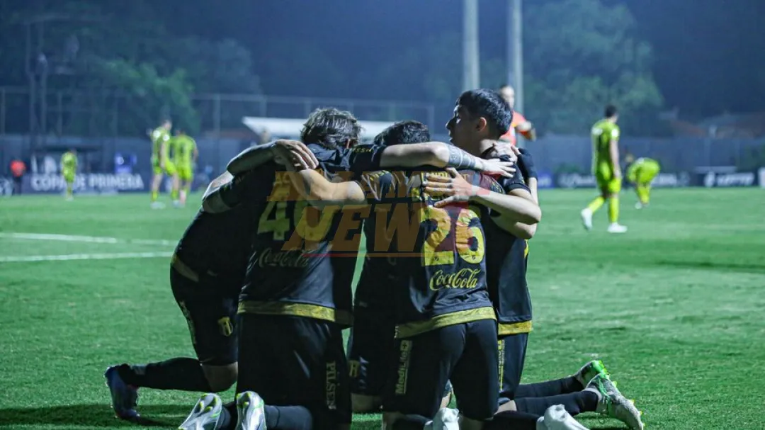 Guaraní golea y presiona al puntero