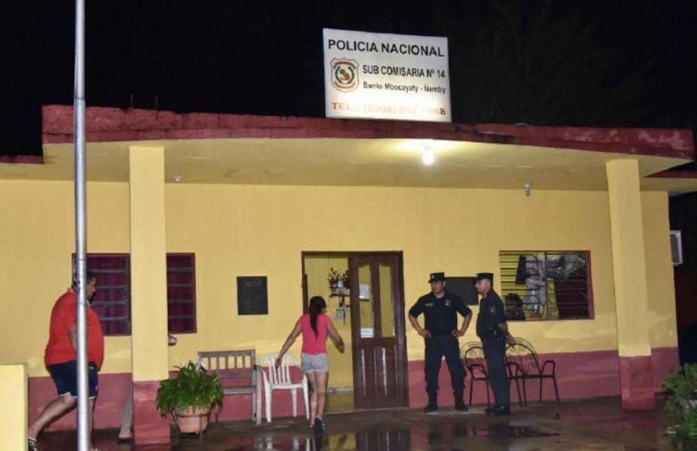 Roban motocicleta de una subcomisaría de Ñemby