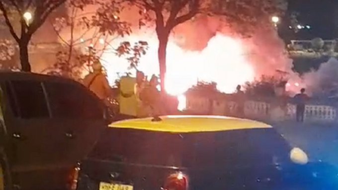 Reportan incendio de gran magnitud en la Chacarita