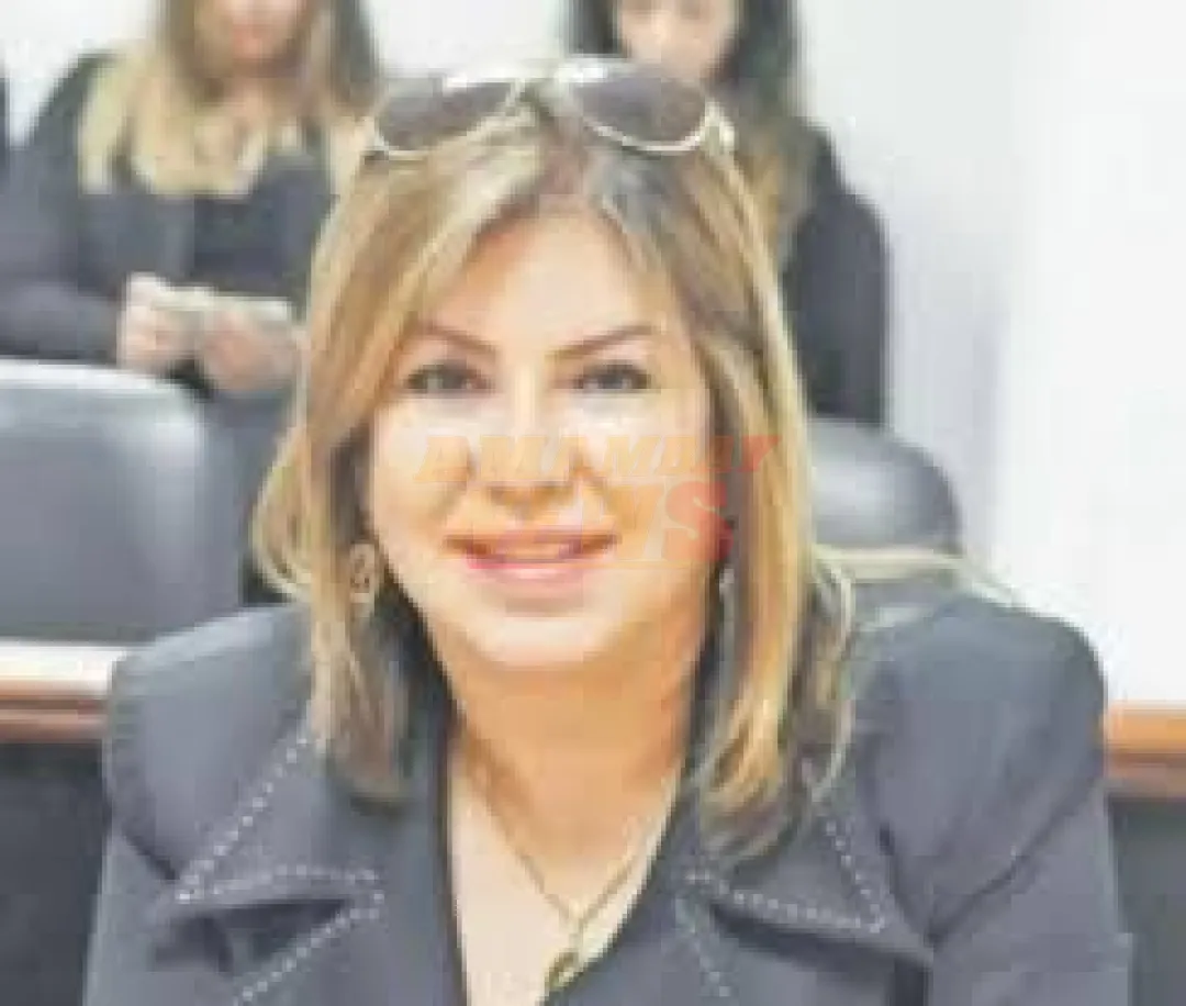 Confirman a jueces que juzgarán a exabogada de RGD