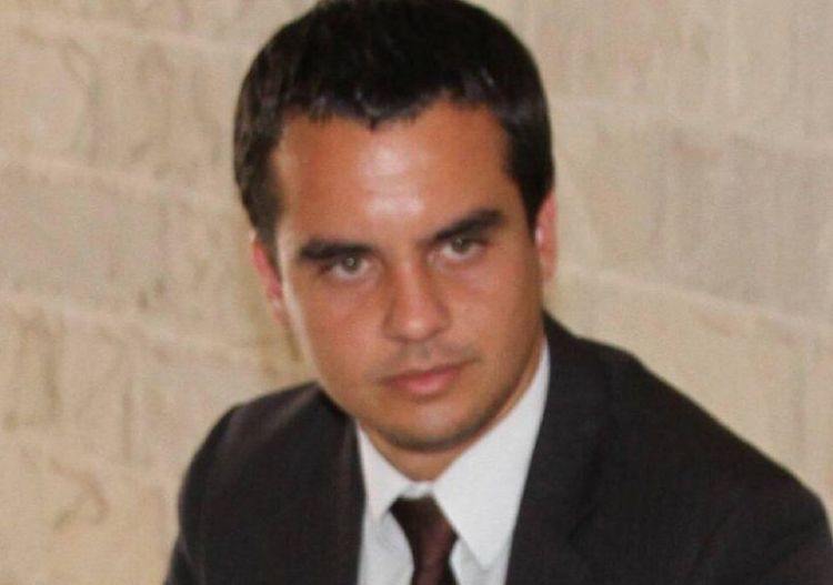 Un abogado recibe vacuna contra el Covid-19 vía amparo judicial