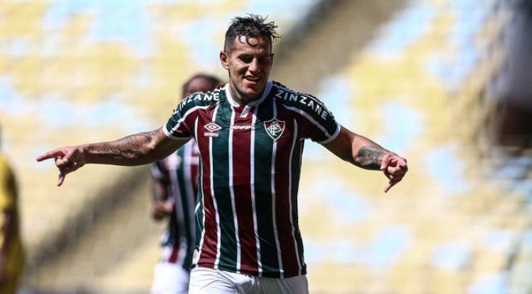 Raúl Bobadilla, baja en Fluminense ante Cerro por COVID-19