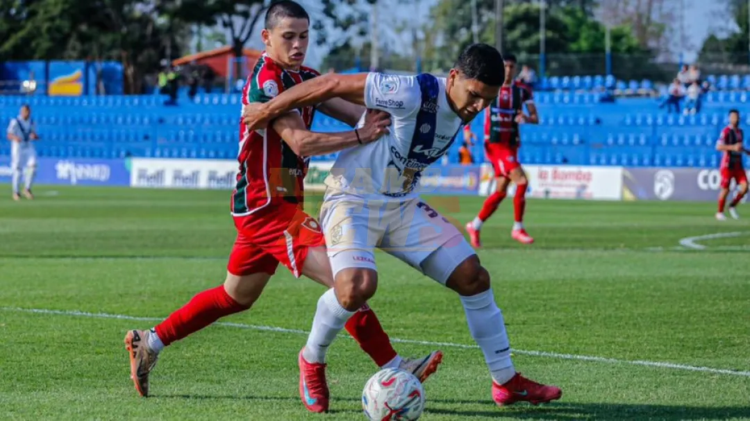 Ameliano reaccionó para celebrar su tercer triunfo
