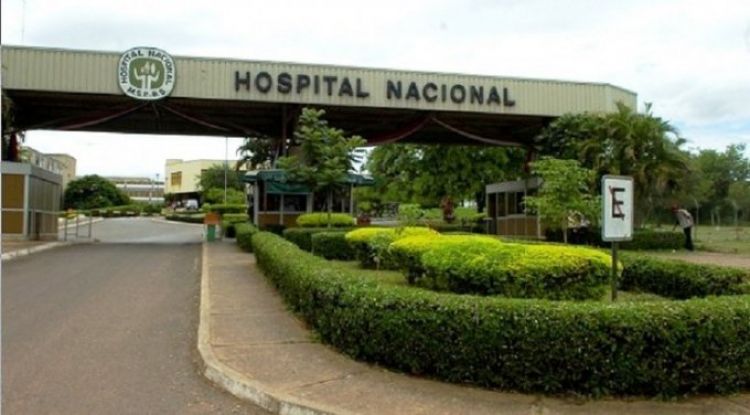 Viernes "de terror" en el HNI: "Estamos saturados, con pacientes esperando en los pasillos"