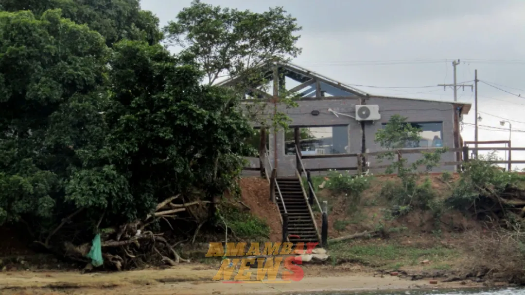 Jatar manda ampliar lujoso quincho a orillas del río Paraná