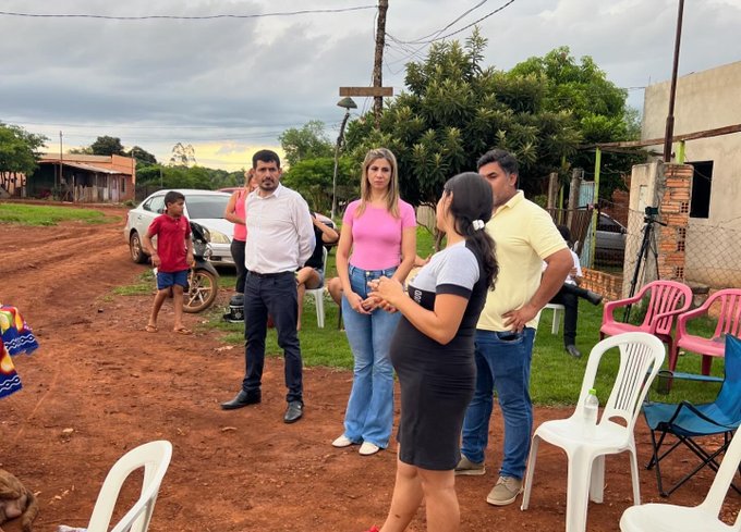 Diputada Roya Torres aumenta actividades para acallar las críticas por su hijo “asesor”