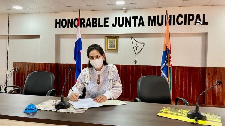 Carolina Yunis de Acevedo es la nueva presidenta de la Junta Municipal de Pedro Juan Caballero