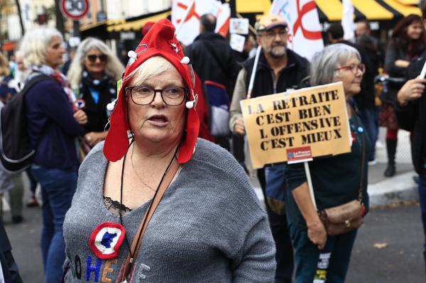 Miles de personas protestan en Francia contra la inflación