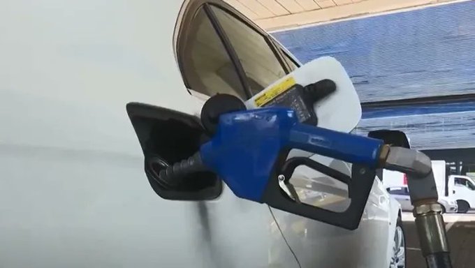 El gobierno no mantendrá la reducción del ISC y aumentarían los precios del combustible