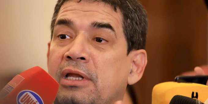 Plantean instar a Hugo Velázquez a que renuncie tras sanción de EEUU