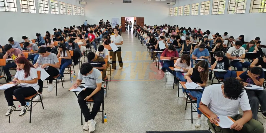 Estudiantes de escasos recursos podrán acceder a becas por primera vez para el tercer ciclo