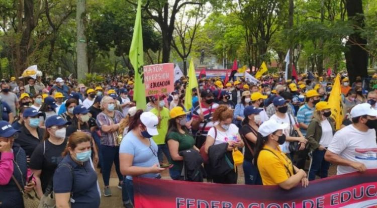 “A mí me resbala”, dice docente sobre las críticas contra la huelga