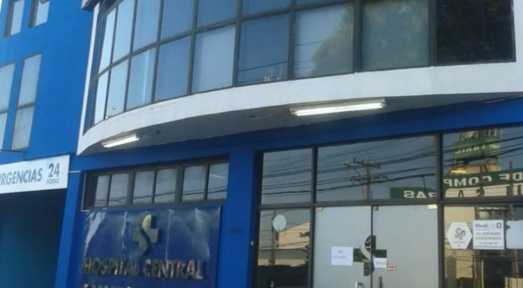 Samaritano otra vez: no asisten a recién nacida y la intuban para que no muera