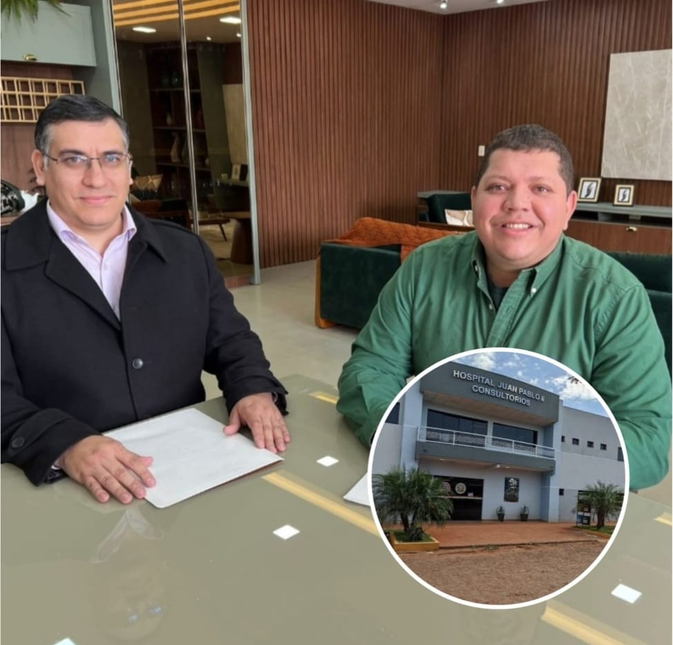 Gobernador, consuma entrega del "Juan Pablo II" por 30 años al Ministerio de Salud