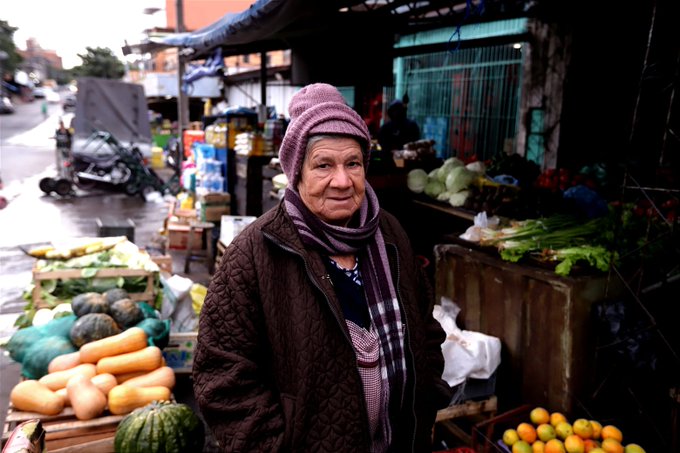 Unos 306.000 adultos mayores, veteranos y pensionados cobrarán este miércoles