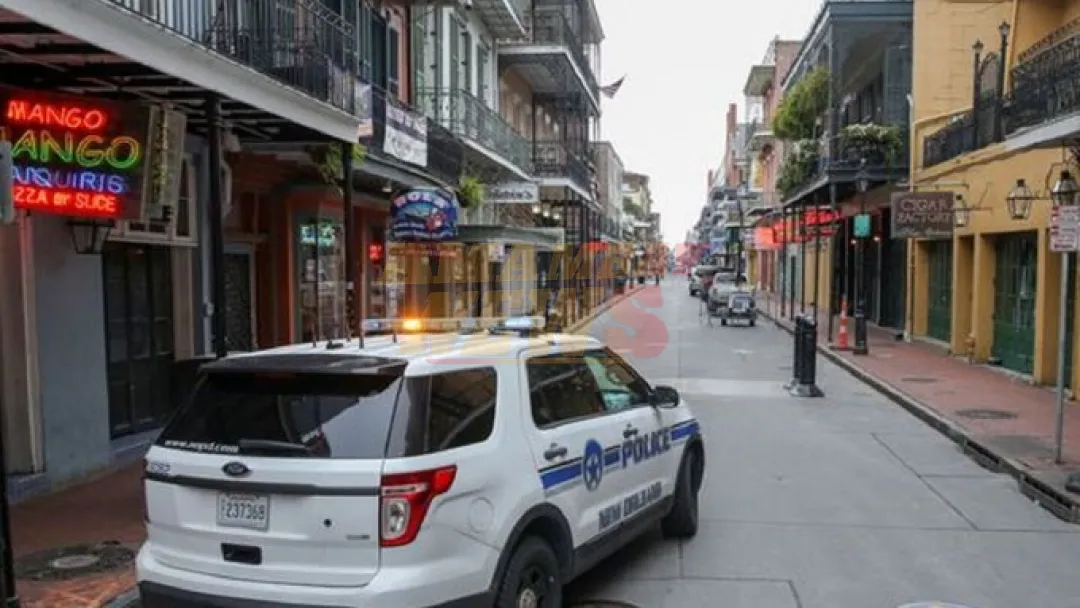 Camión atropella a una multitud y hay al menos 10 personas muertas y 30 heridas en Nueva Orleans