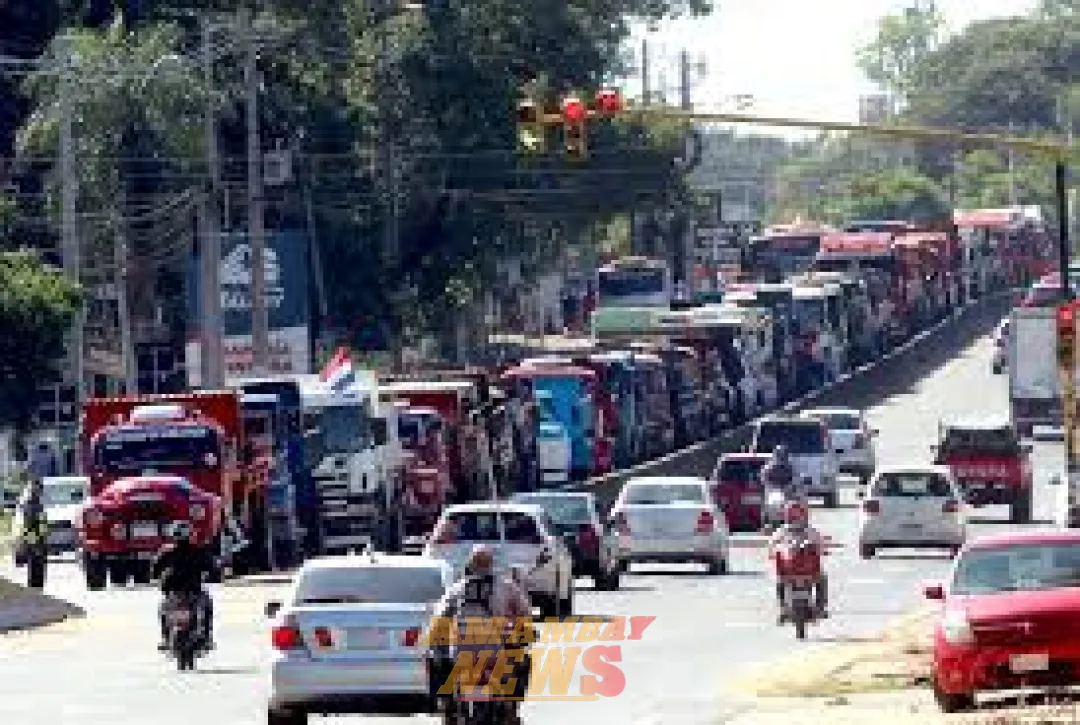 Camioneros posponen huelga por ocho días