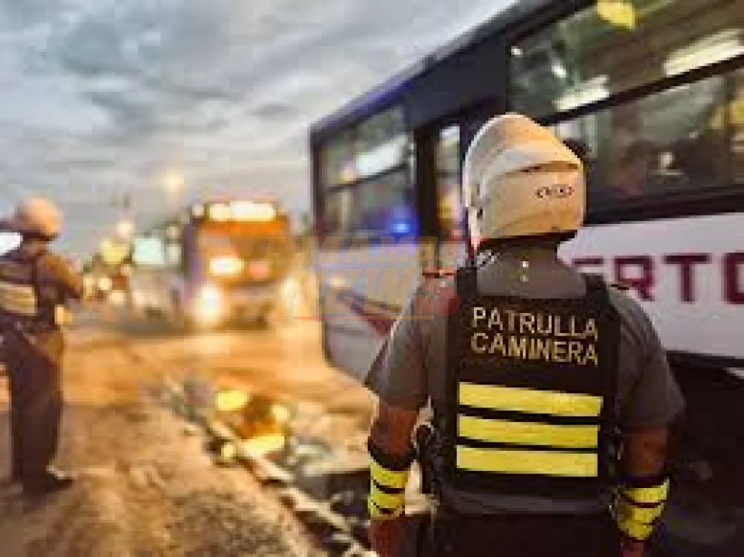 Diez conductores sancionados por invadir carril exclusivo para buses de la Ruta PY03