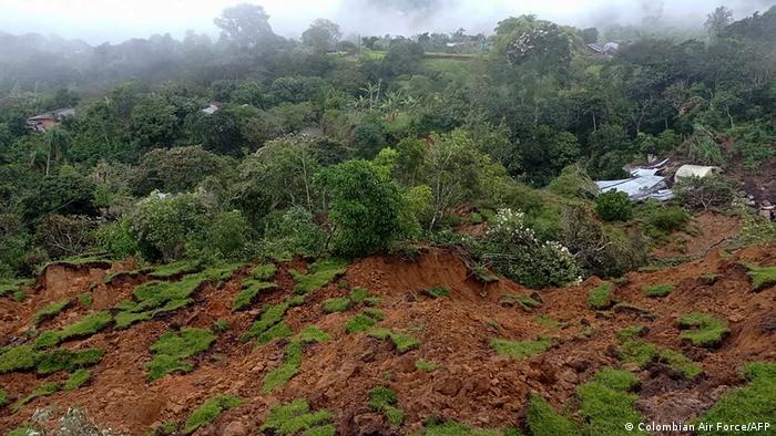 Colombia reporta más de 700 personas damnificadas tras derrumbe