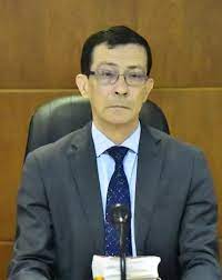 Juez que falló contra directora de medio renuncia por jubilación