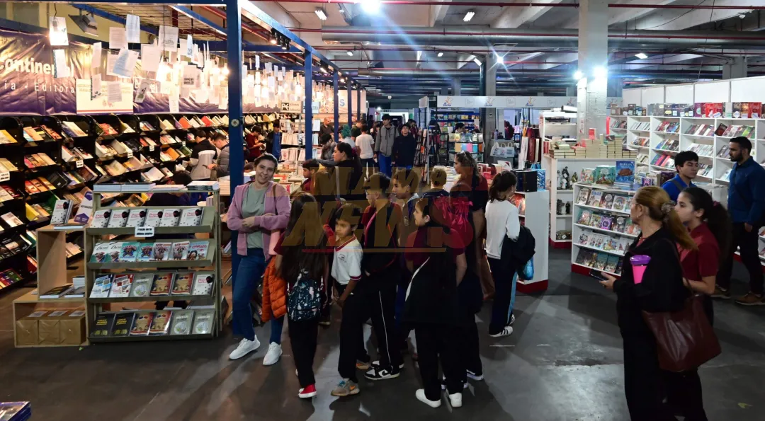 La Feria Internacional del Libro concluirá con la entrega del Premio CLAP al autor del año