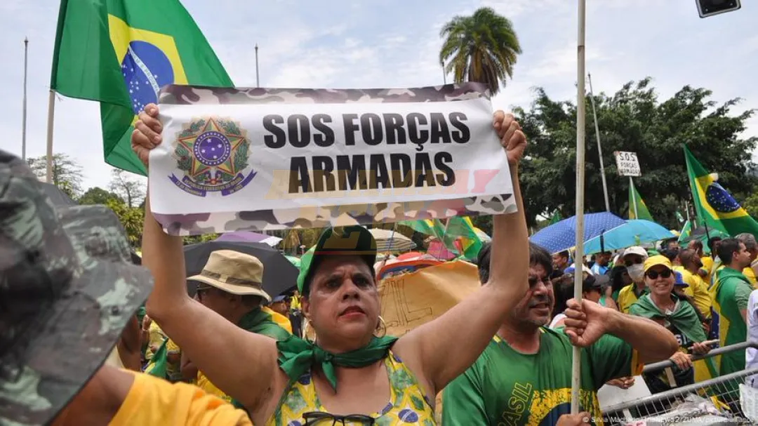 Más exsubordinados de Bolsonaro a juicio por trama golpista