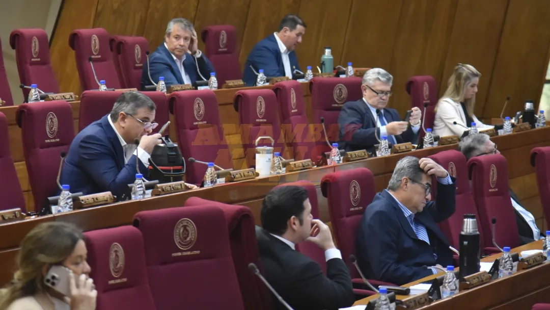 Diputados rechazan iniciativa de derribo de aviones narco
