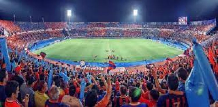 Ministerio de Salud oficializa el retorno del público a los estadios