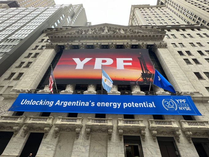 Corte de Nueva York niega plazo a Argentina en caso de petrolera YPF